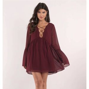 Tobi Addy Wine Lace Up Shift Dress